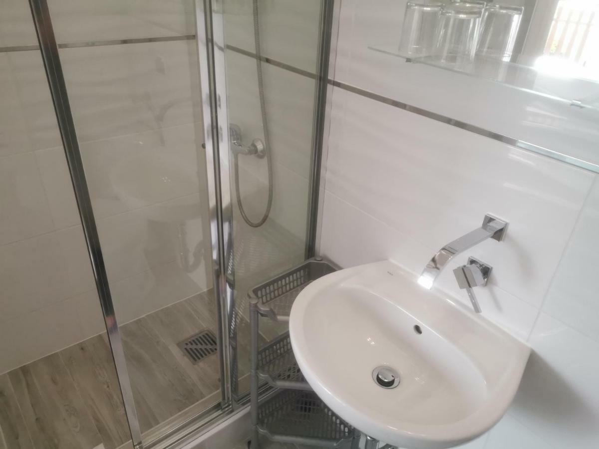 Pokoje U Wojtka Z Widokiem Na Zatoke Swarzewo Kültér fotó